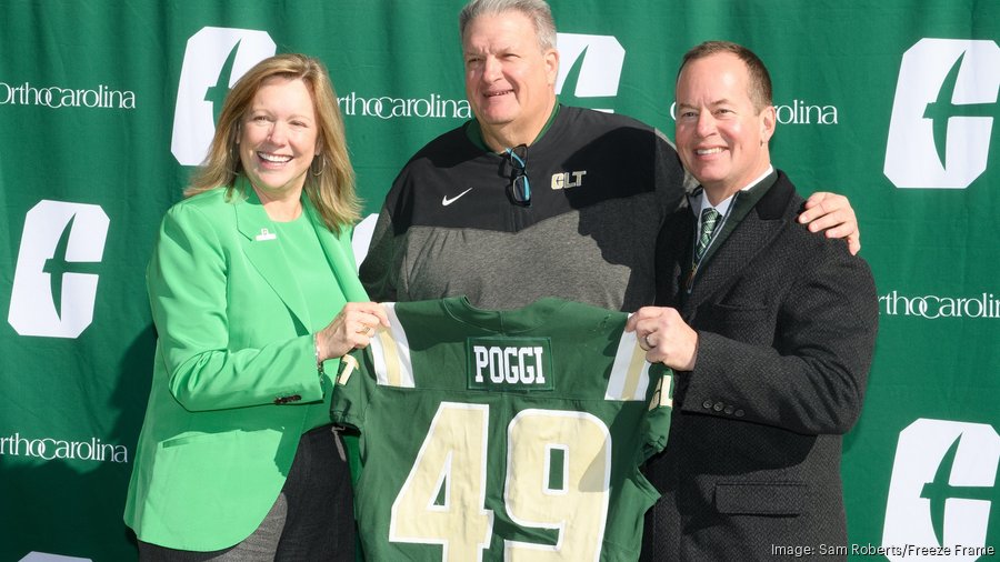 Behind the Scenes of the Charlotte 49ers' Coaching Change - Underdog Dynasty