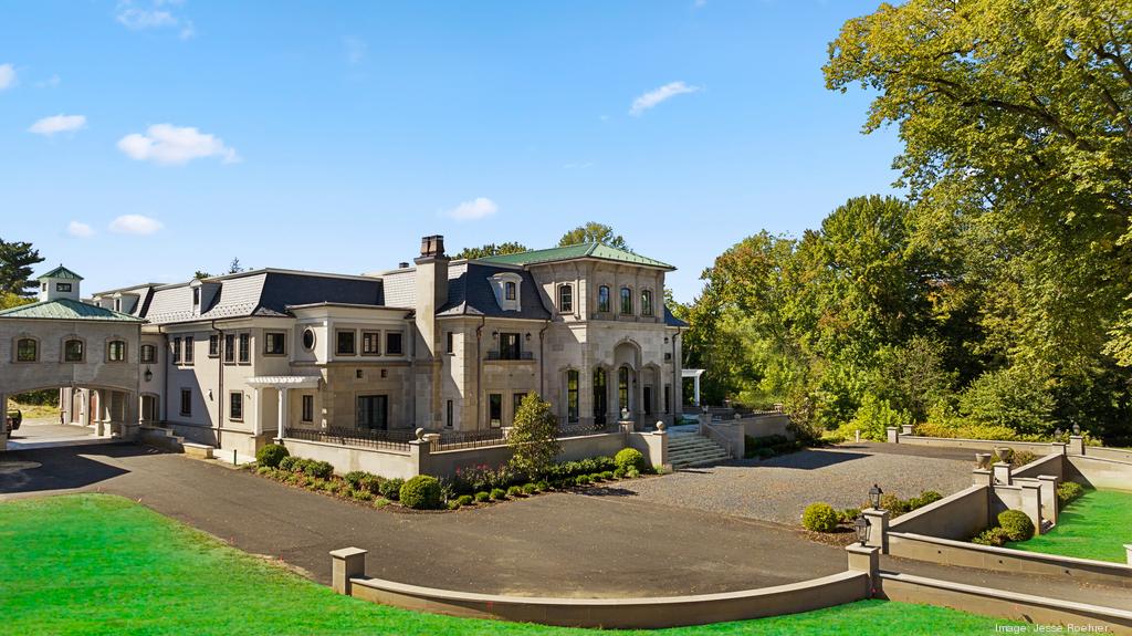 A look through a stunning South Jersey mansion