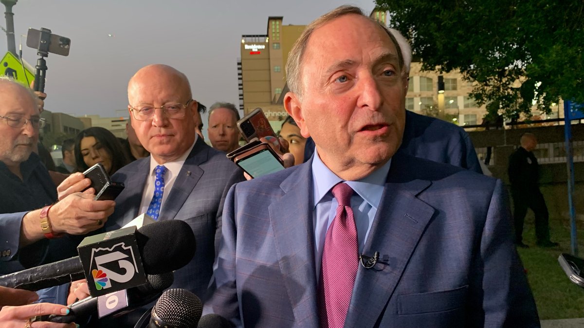 NHL Commissioner Gary Bettman Laments Coyotes' Arena Timeline - Phoenix ...