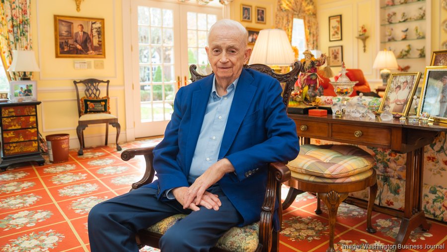 JW Marriott Jr. of Marriott International honored for lifetime