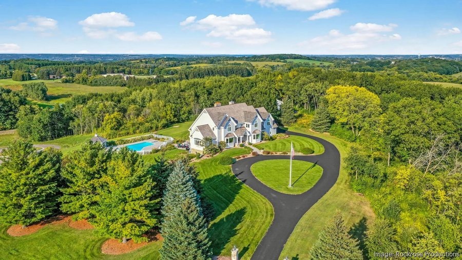 Custom Waukesha hilltop house with pool listed for 1.39M Open House