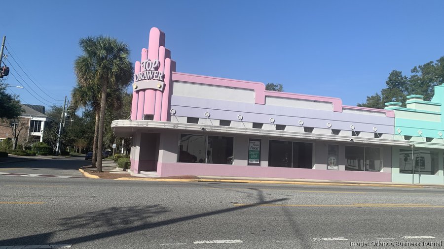 Pink Florida building in Orlando's College Park for sale Orlando