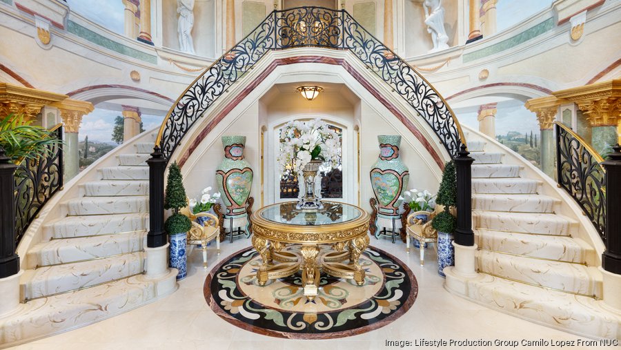 Riggi mansion in Saratoga Springs sold at auction to businessman for