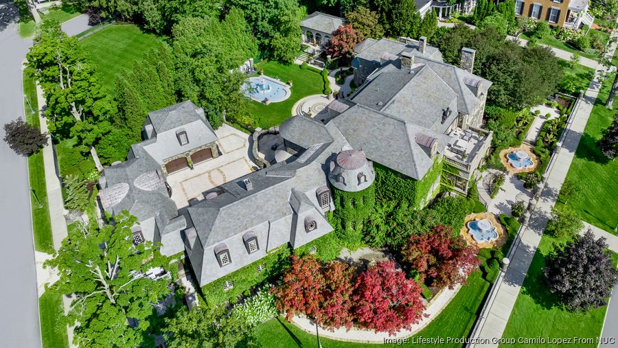Riggi mansion in Saratoga Springs sold at auction to businessman for