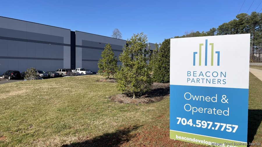 Lowe's opens High Point distribution center near Home Depot site