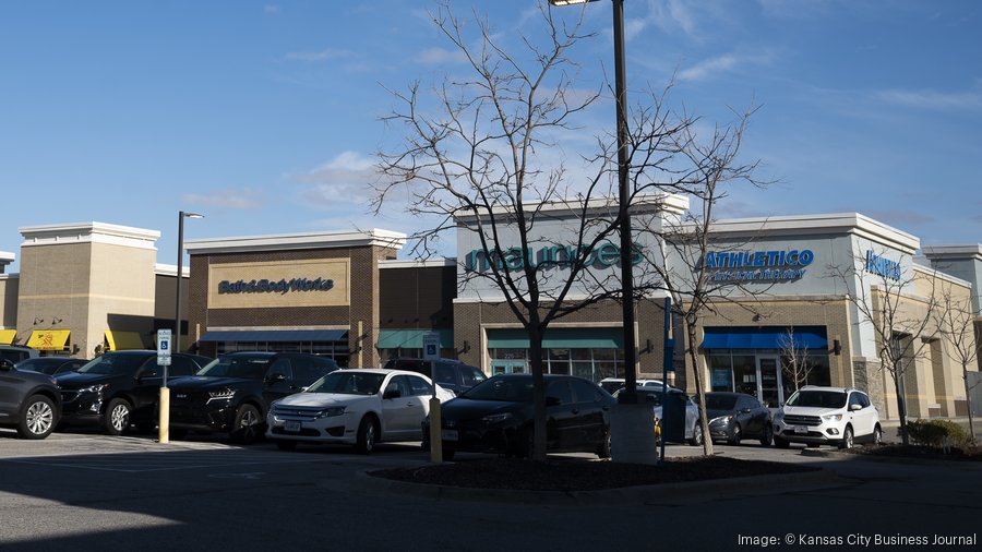 Liberty Commons shareholder says Loewled entity breached agreement