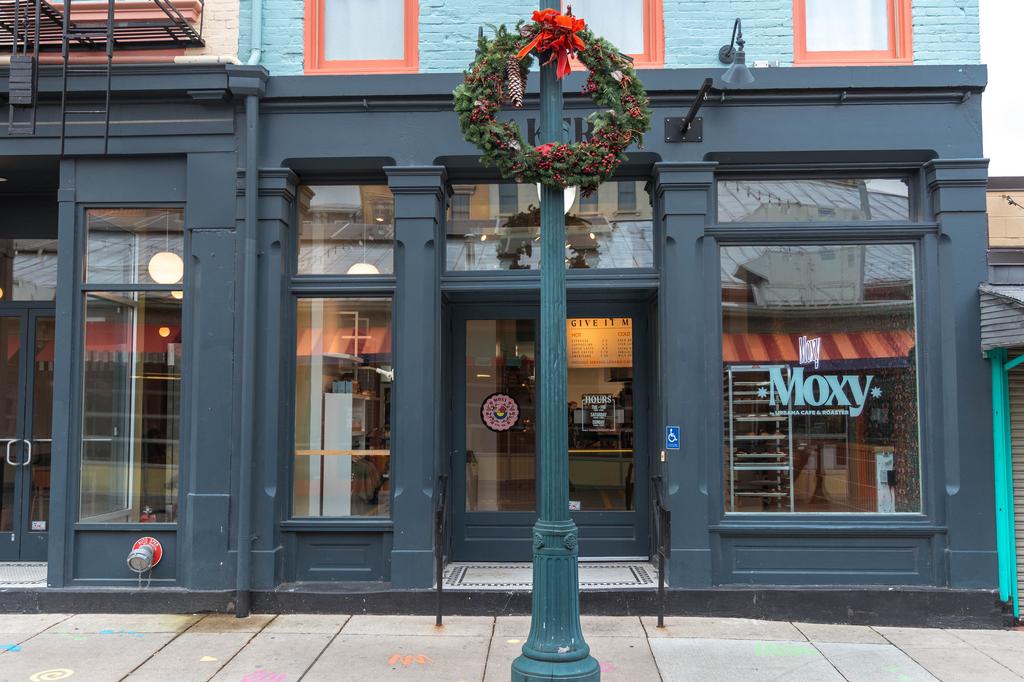 moxy-exterior.jpg
