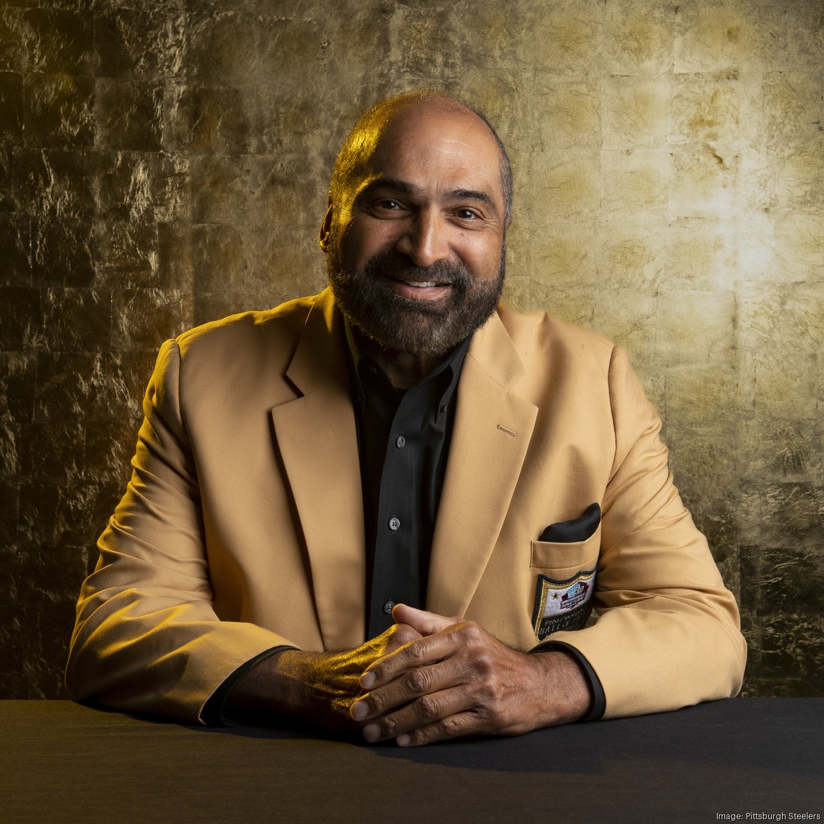 Late Penn State, Pittsburgh Steelers legend Franco Harris honored by his  hometown 