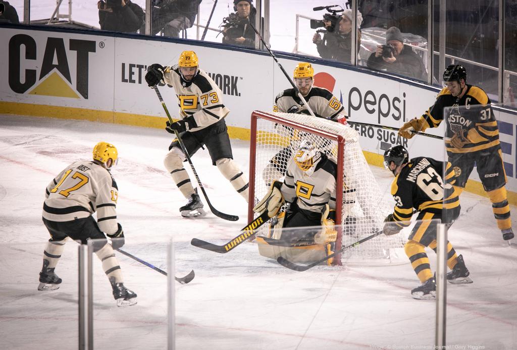 Fenway Park hosts Winter Classic (PHOTOS) - Boston Business Journal