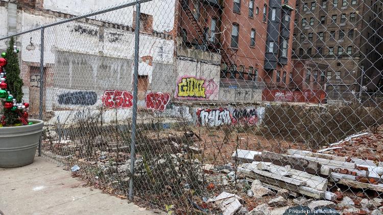 Three lots along the 1700 block of Walnut Street near Rittenhouse Square have been sitting empty. A new owner could change that.