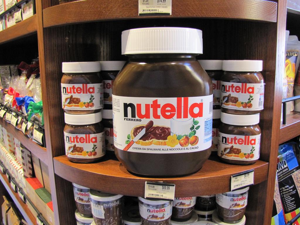 Just casually strolling through the supermarket buying some Nutella - Food  & Drinks