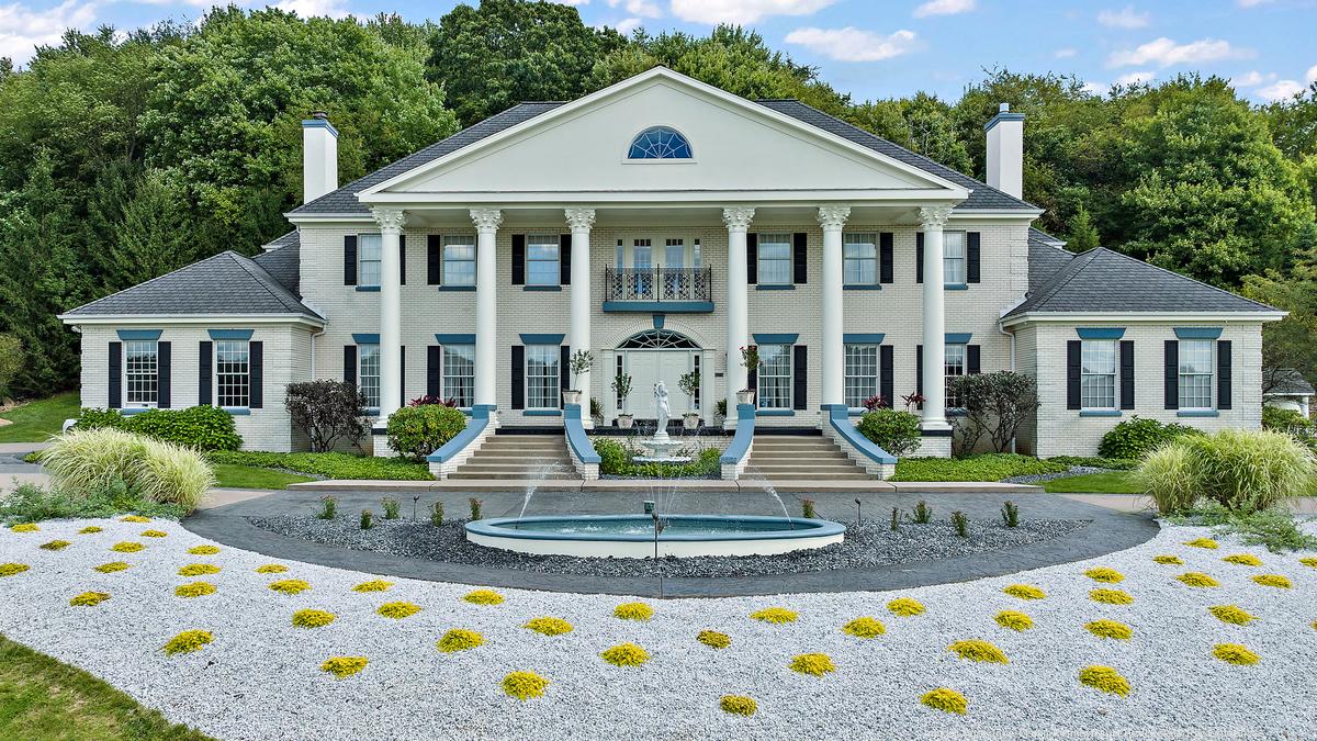 This 7acre estate in Marshall Township is for sale for 2.5M (photos