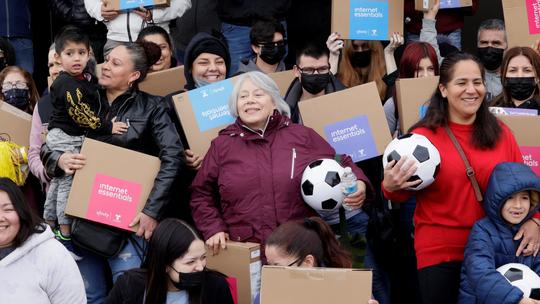 Albuquerque families and students surprised with free laptops – submitted by advertiser