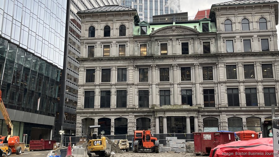 Five things you need to know today, and Robert Burns' statue Boston