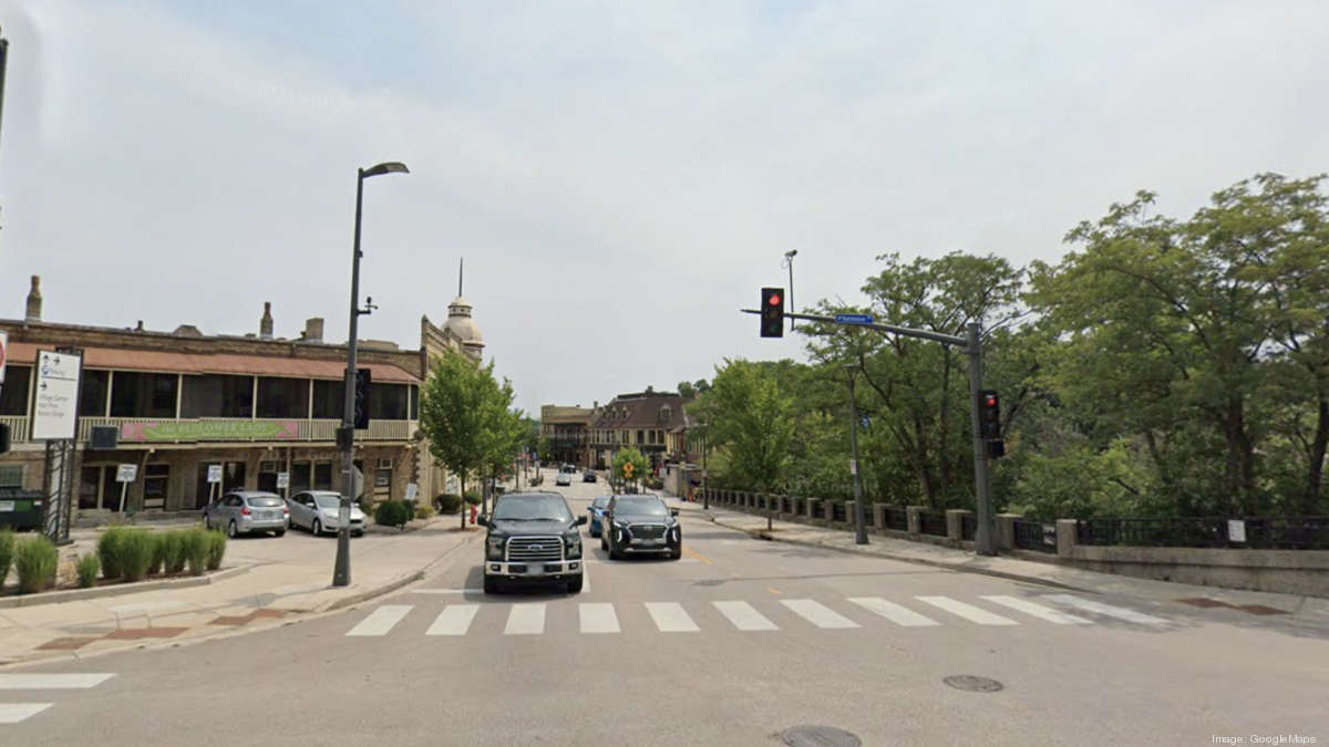It'S Heartbreaking: Wauwatosa'S Businesses Face An Uncertain Future After The Flood - evcqi2v