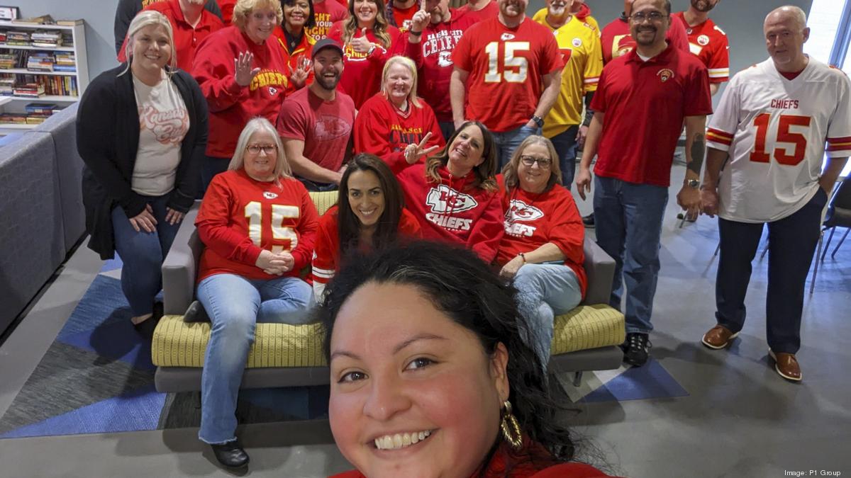 Chiefs fans celebrate first Red Friday of 2022 season