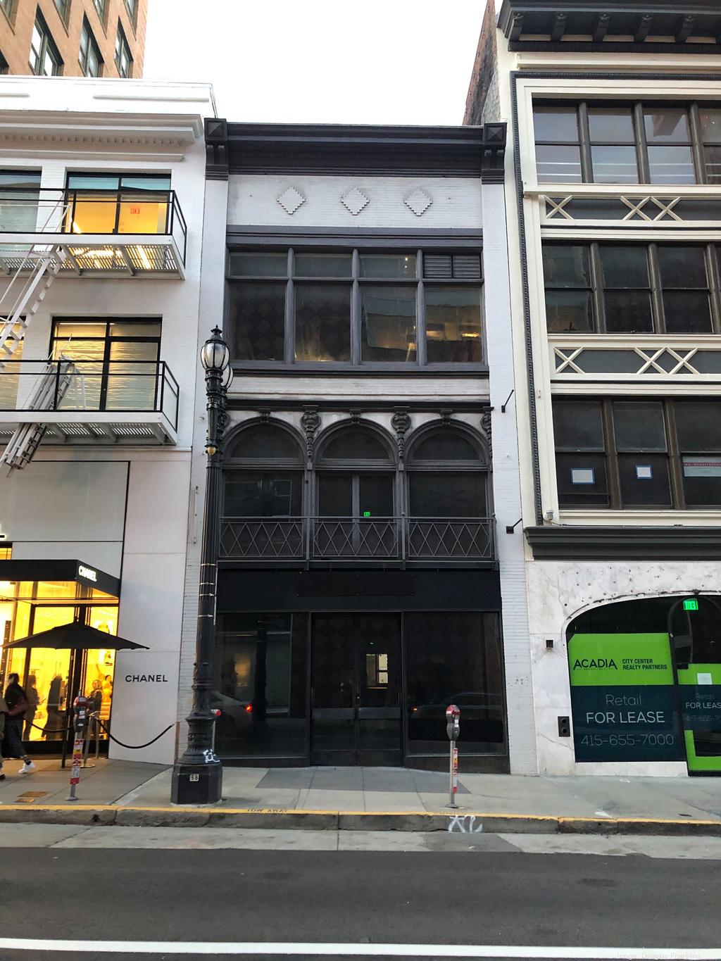 Gap moving Banana Republic store in Union Square in San Francisco