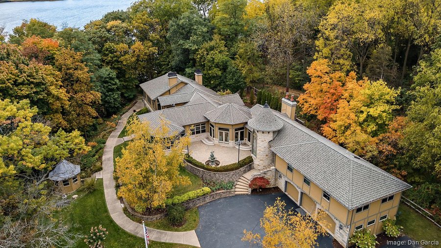 J.J. Watt sells village of Summit home