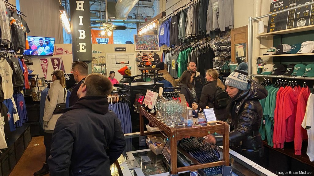 Stores see uptick in merchandise sales ahead of Eagles' Super Bowl