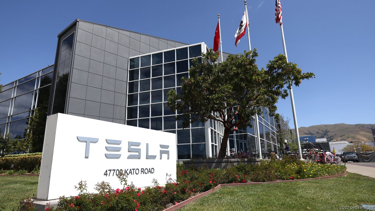 Judge Approves Class Action Case Against Tesla By 6 000 Black Workers