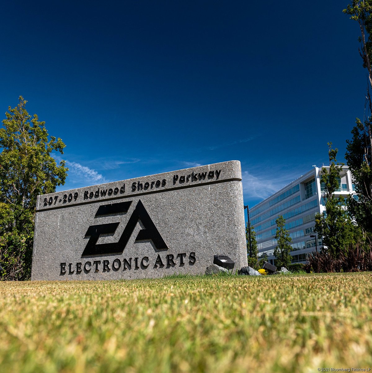 Electronic Arts kicks off rebranded football video game with strong demand