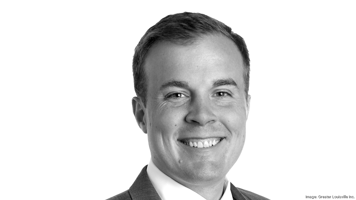 Who is Greater Louisville Inc.'s economic development leader