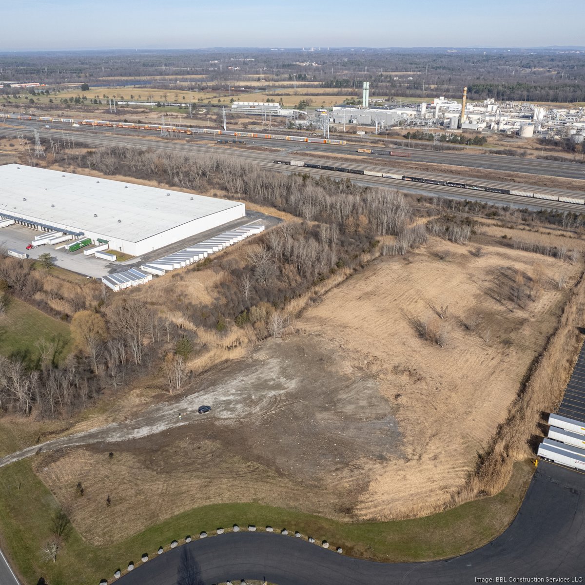 Coats & Clark to close manufacturing locations in Albany, Douglas employees  figure out nest steps