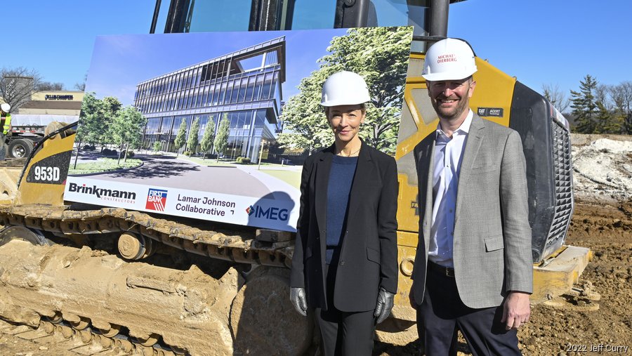 Construction under way on new First Bank headquarters in Creve Coeur