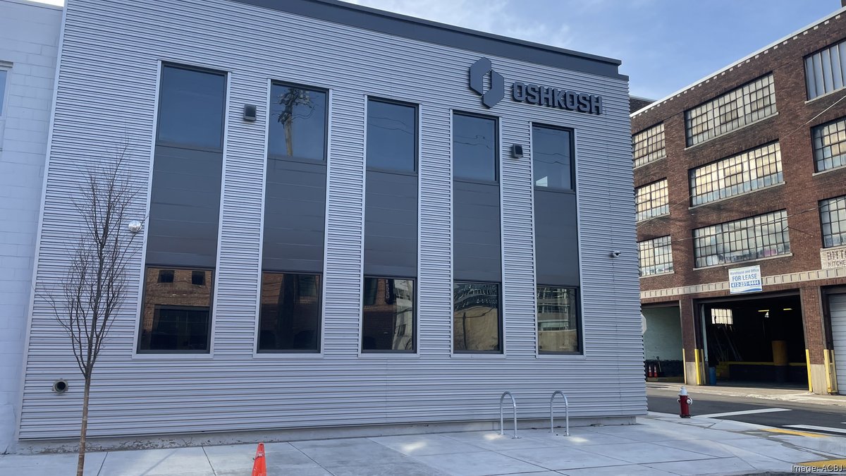 Oxford Development lands Oshkosh Corp. for new Innovation Center at