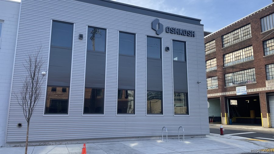 Oxford Development lands Oshkosh Corp. for new Innovation Center at