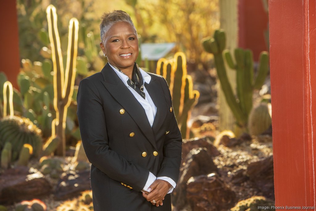 Dress for Success relocates to Park Central in Phoenix - Phoenix Business  Journal