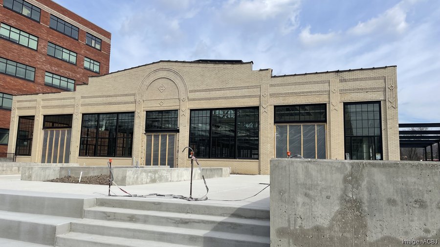 Rockwell Park developer lands Fresh International Market as new grocery