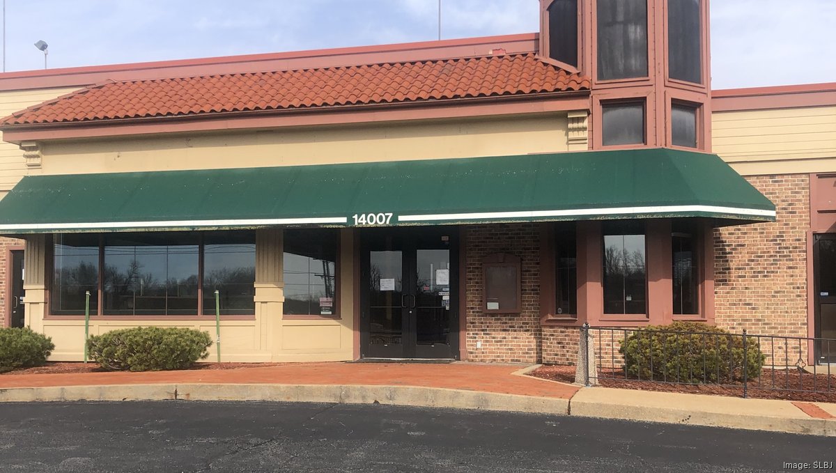 Pasta House closes a West County location, reportedly plans to open one