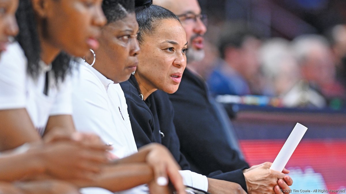Dawn Staley is never far from Philly