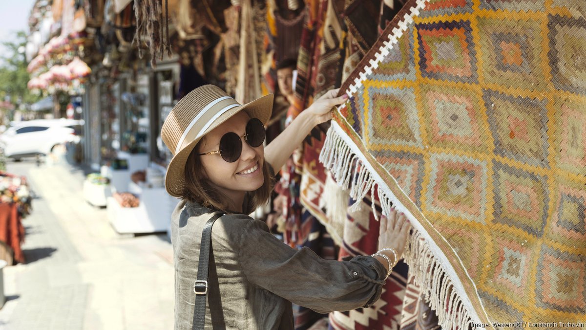 Tory Burch and Bank of America partner to help women entrepreneurs with  Elizabeth Street Capital - Bizwomen