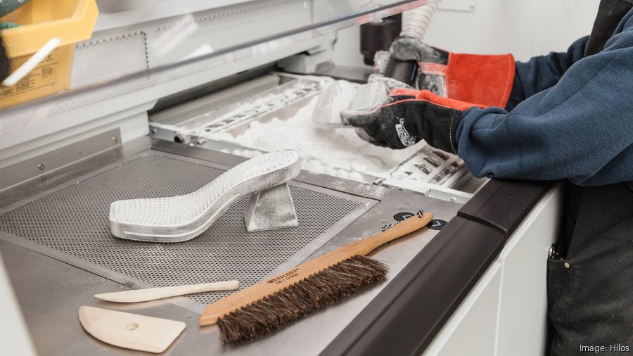 Portland sustainable footwear startup Hilos pivots to manufacturing