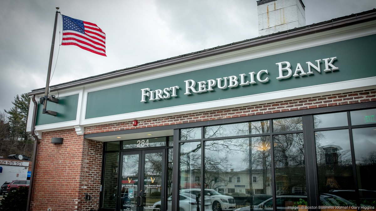 First Republic Bank sets earnings date and takes more steps to conserve