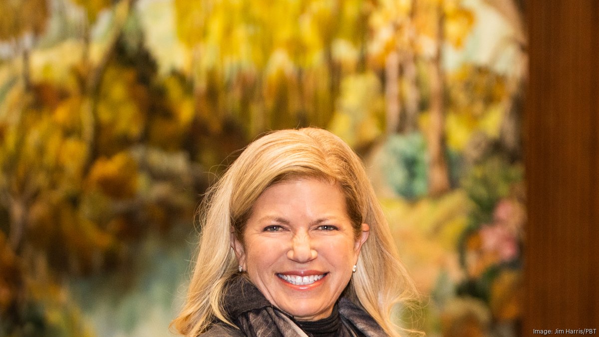 Giant Eagle CEO talks future growth plans at VisionPittsburgh (photos