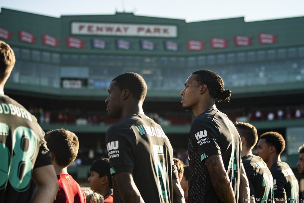 Photos: Spartan Race comes to Fenway Park. - Billie Weiss