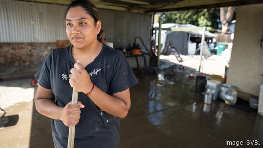 Pajaro resident Esperanza Hernandez