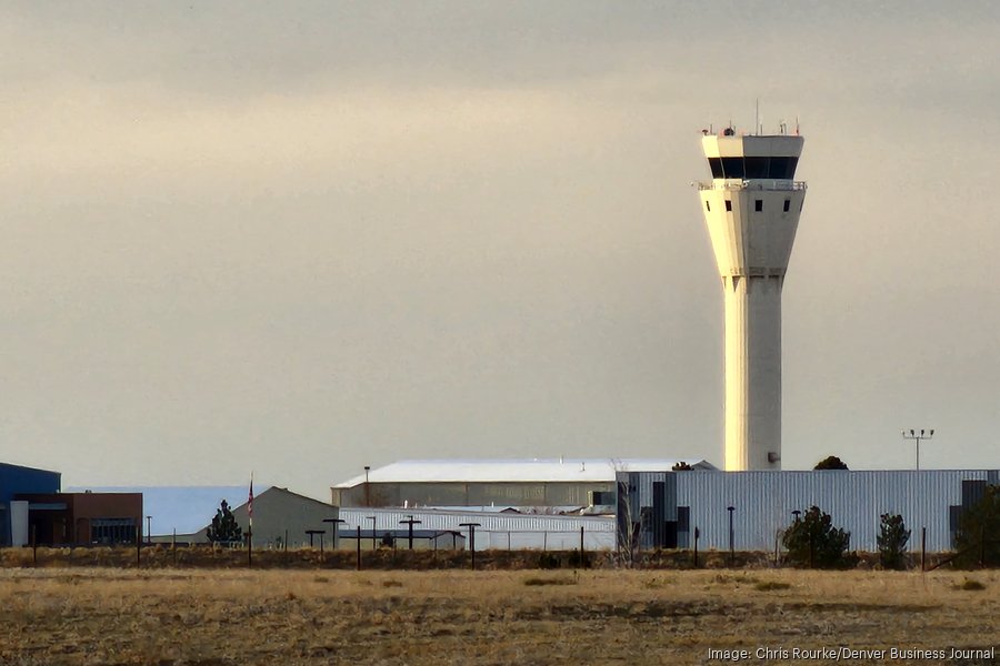 Colorado private jet company halts all flights, scrubs online presence