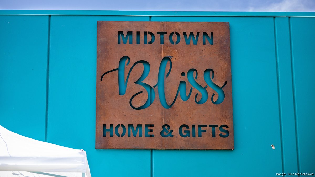 Vintage boutique Bliss Market joining Roseville Square Sacramento