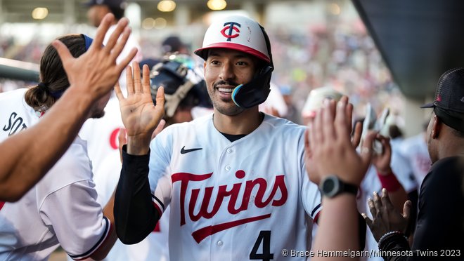 Target Field Staff Places Paper Bags over Minnie and Paul's Heads -  Intentional Balk - Twins Daily