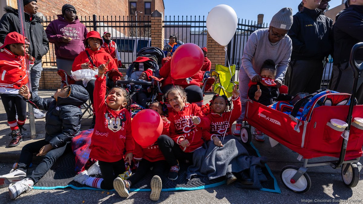 Reds Opening Day 2023: Bronson Arroyo, Danny Graves to be parade grand  marshals