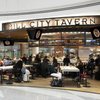 Zu den neuen Restaurants im MSP Terminal 1 gehört der erste Außenposten von Crisp & Green am Flughafen