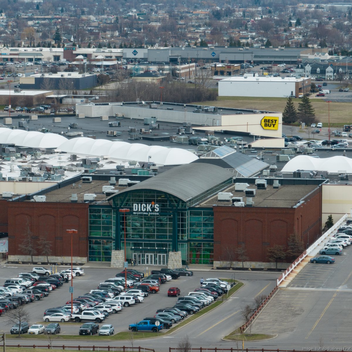 Athleta is opening its first store in the Buffalo market - Buffalo