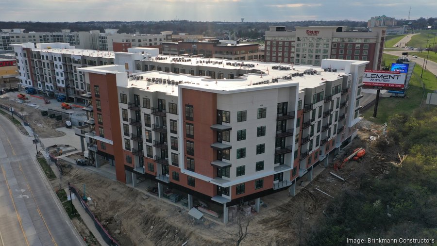 Latest Streets of St. Charles apartments leasing, finishing up