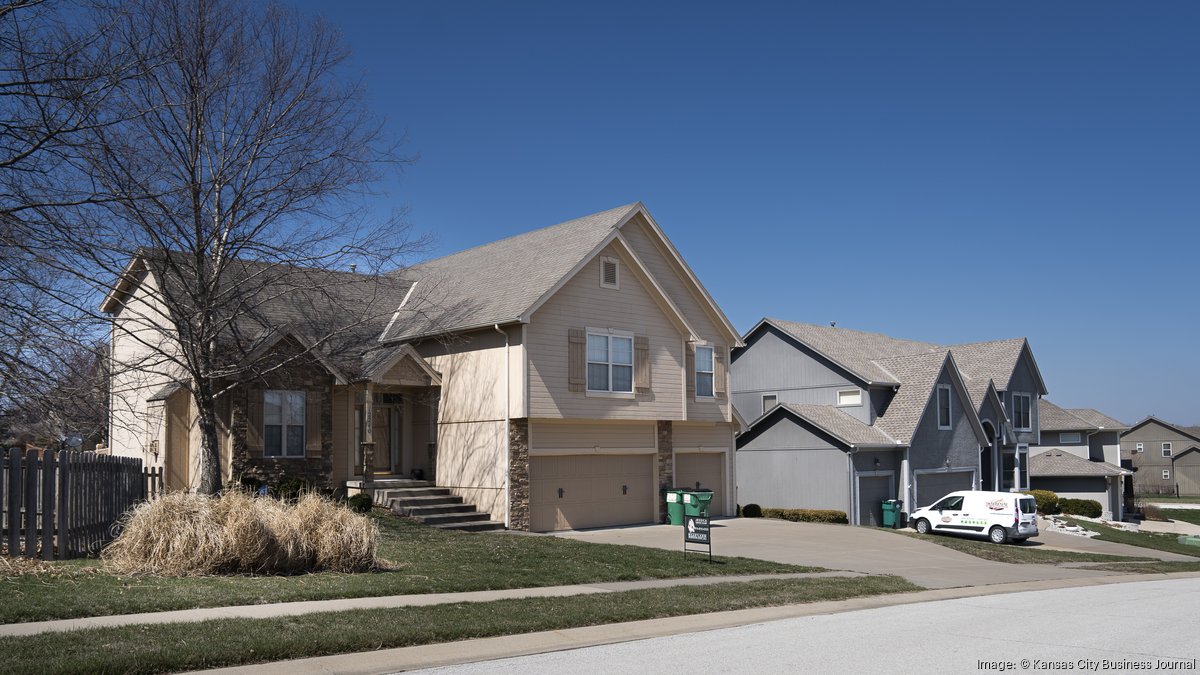 What a 1.8B verdict on home sale commissions means for KC brokerages Kansas City Business Journal