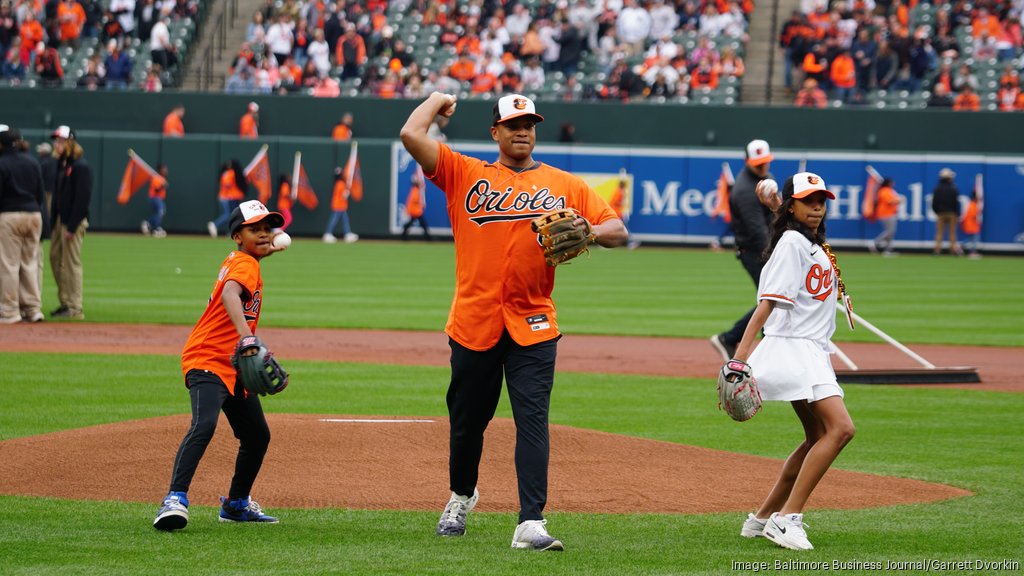 Camden Yards' Levy Restaurants works to win over fans — one