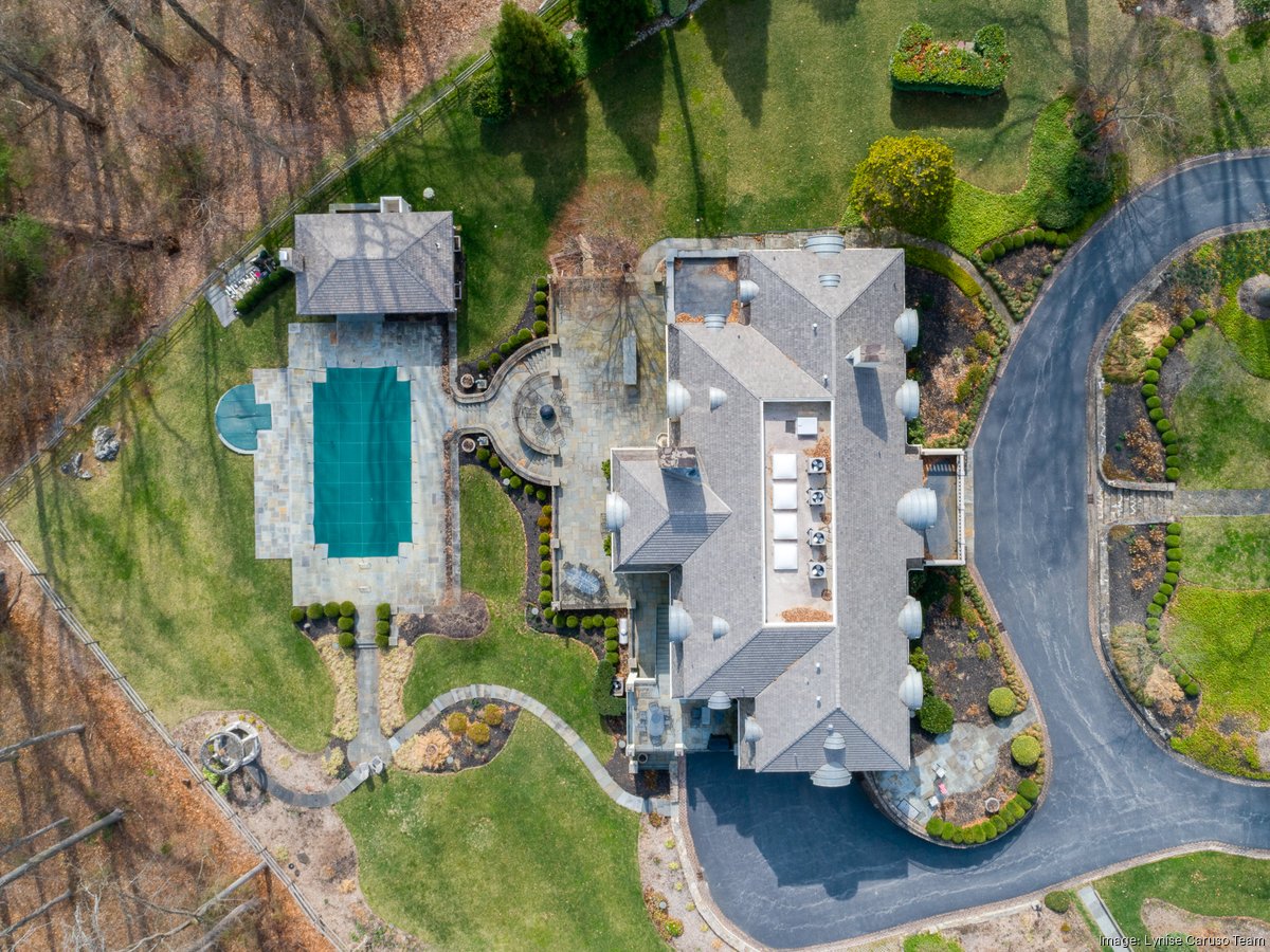 Ex-Eagle Jon Runyan's old South Jersey mansion listed for $4.8M